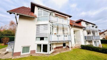 Schöne Dachgeschosswohnung mit umfangreicher Ausstattung, zwei Balkonen und Stellplatz 37115 Duderstadt , Niedersachs, Dachgeschosswohnung